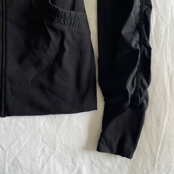 Lululemon Reversible Dance Studio Jacket (sz 6) - Picture 3 of 8